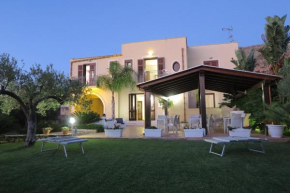  Trigrana Vacanze Hotel  Кастелуццо